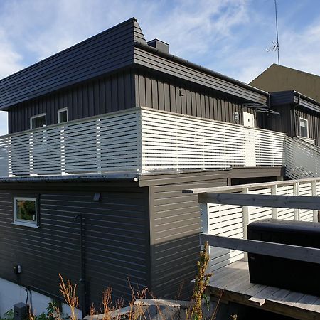 Lyngen Apartments Lyngseidet Exterior foto
